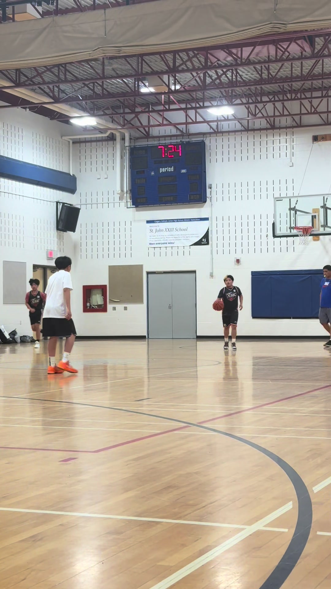 @Krew Basketball