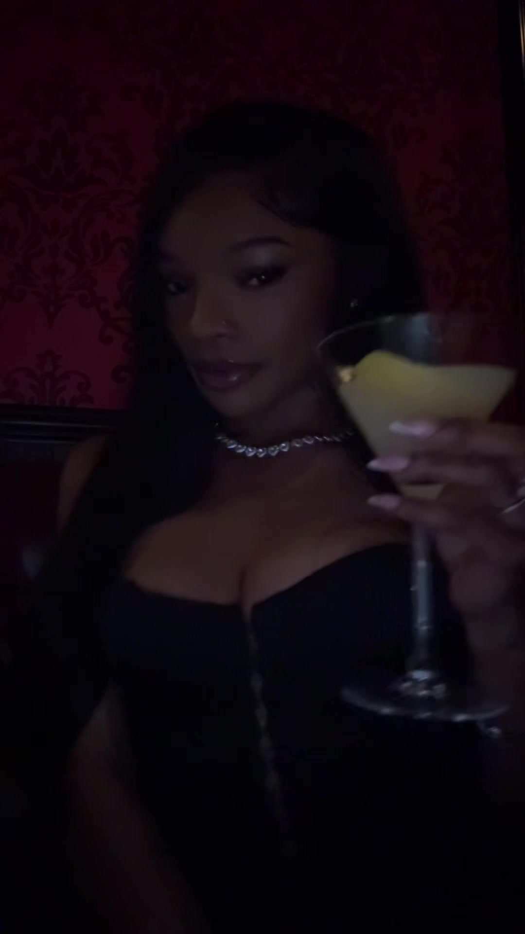 @_lashaelee