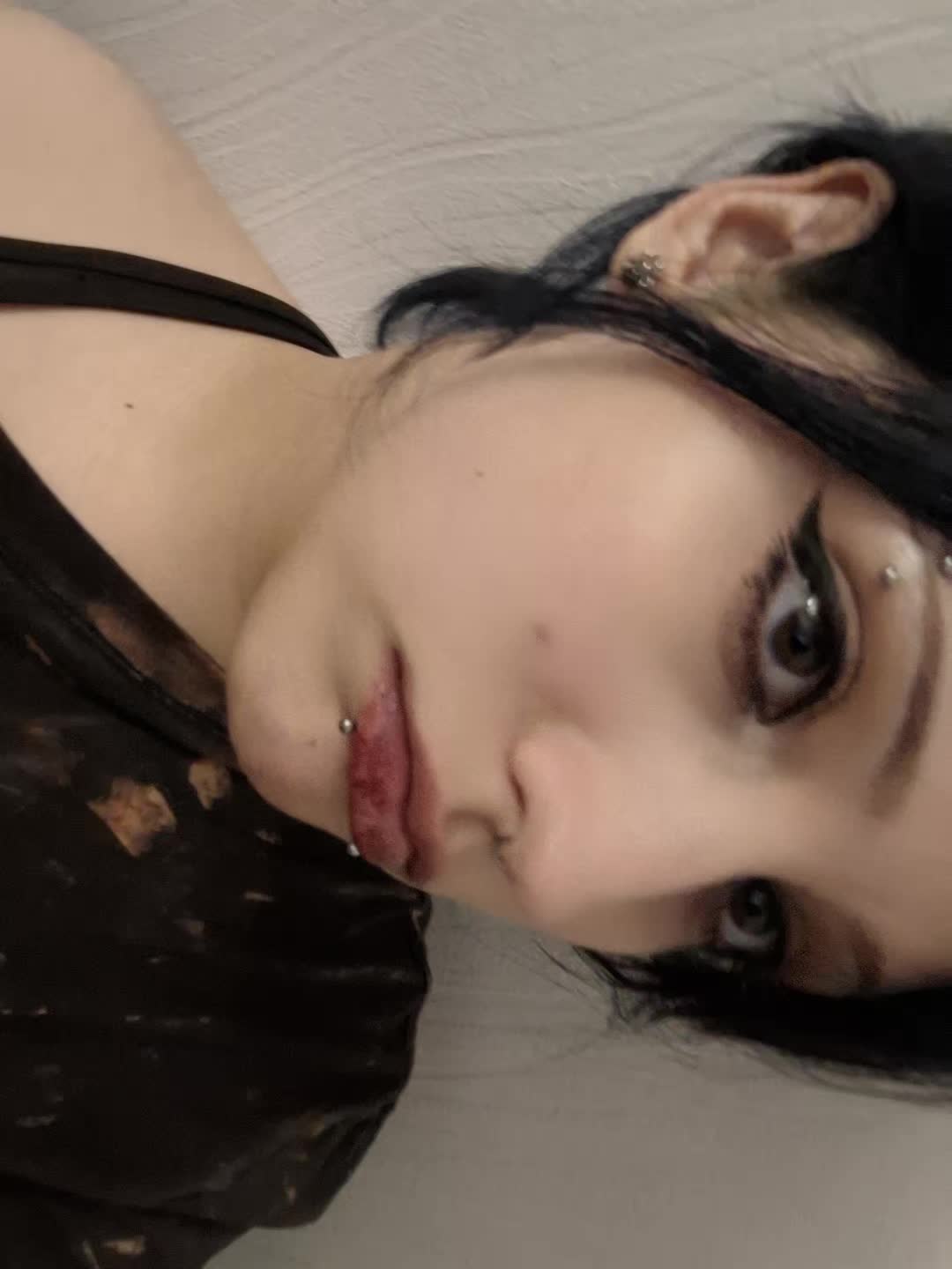@уляна