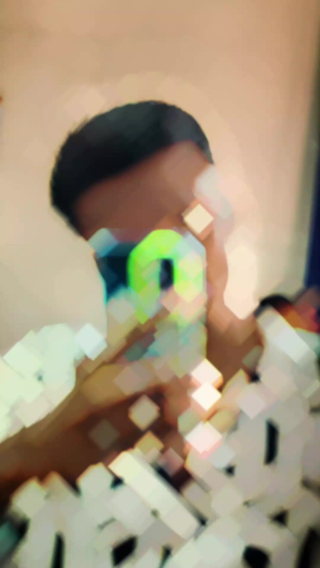 @_-★ᴍʀ-ʀ ᴀ ᴀ ᴠ ᴀ ɴ🎀🫧