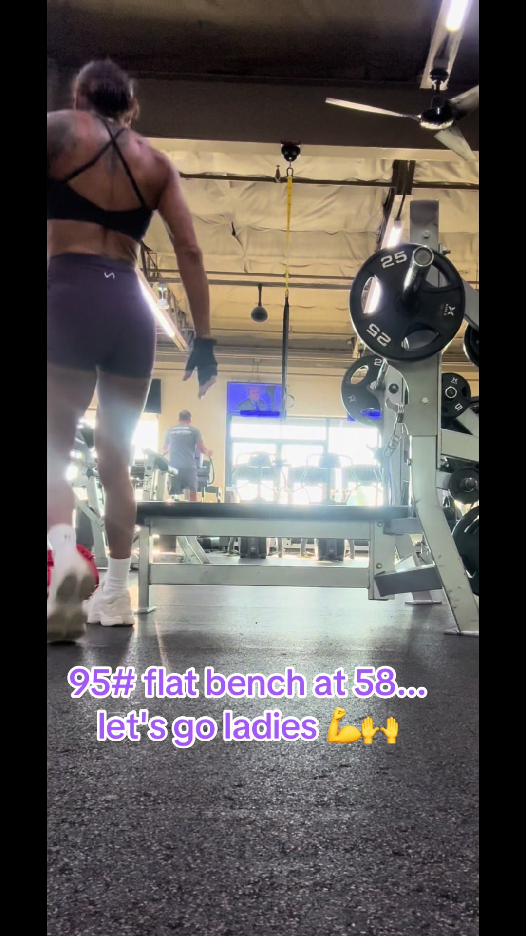 @LisaTidwell_fitafter50