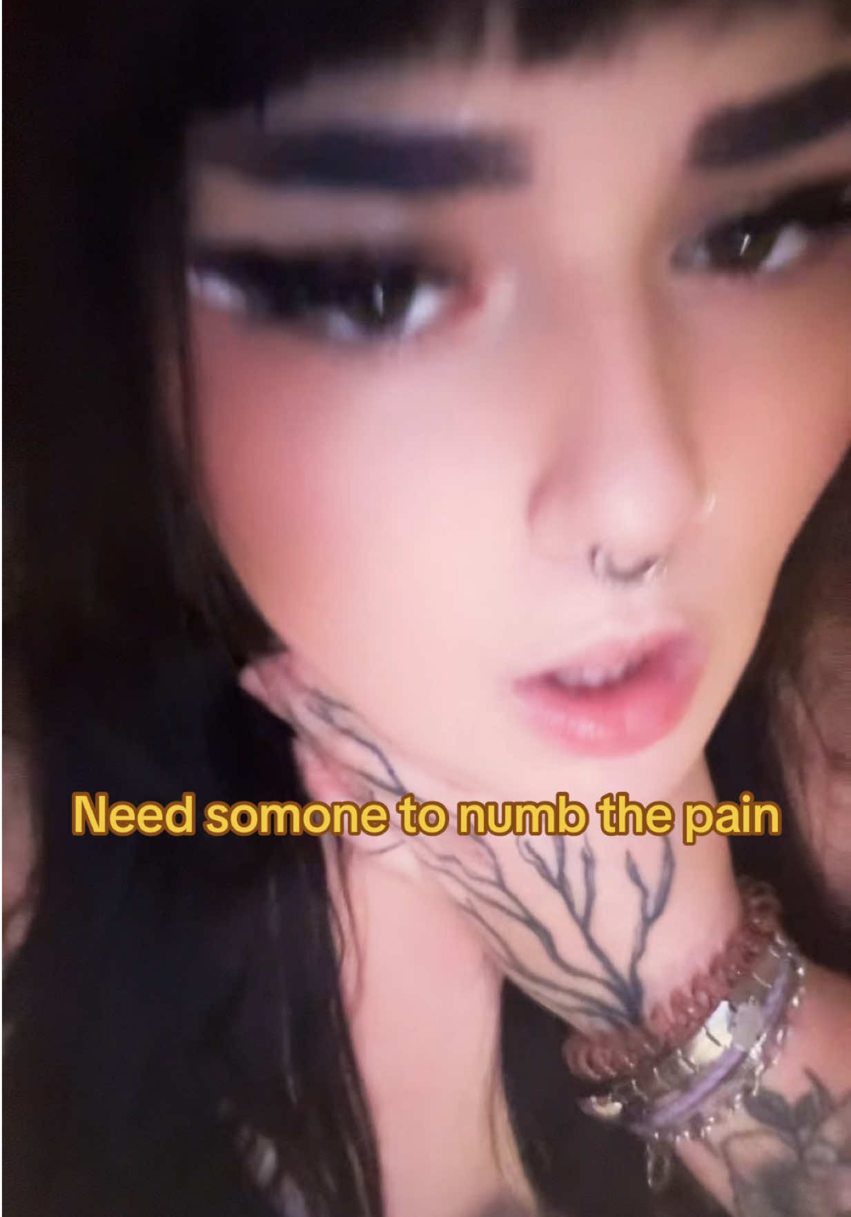 @Mochi🖤