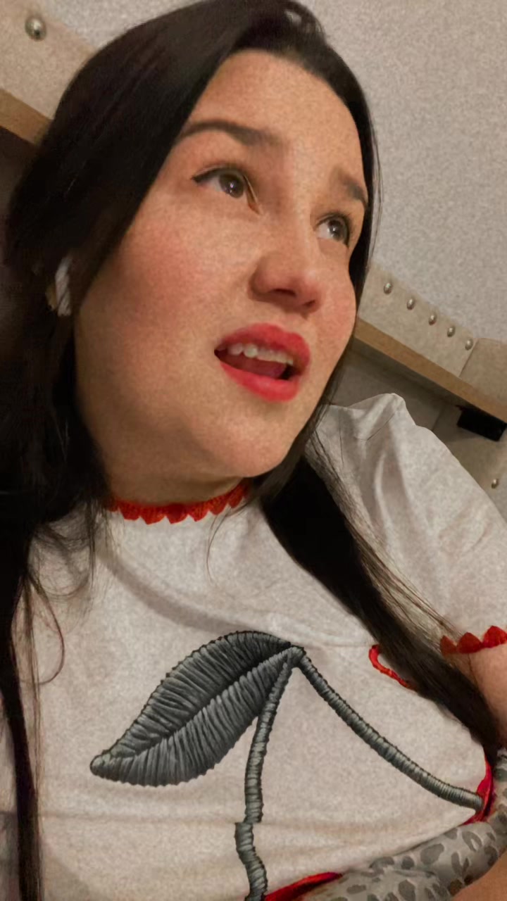 @G I G I 🍒 ✨