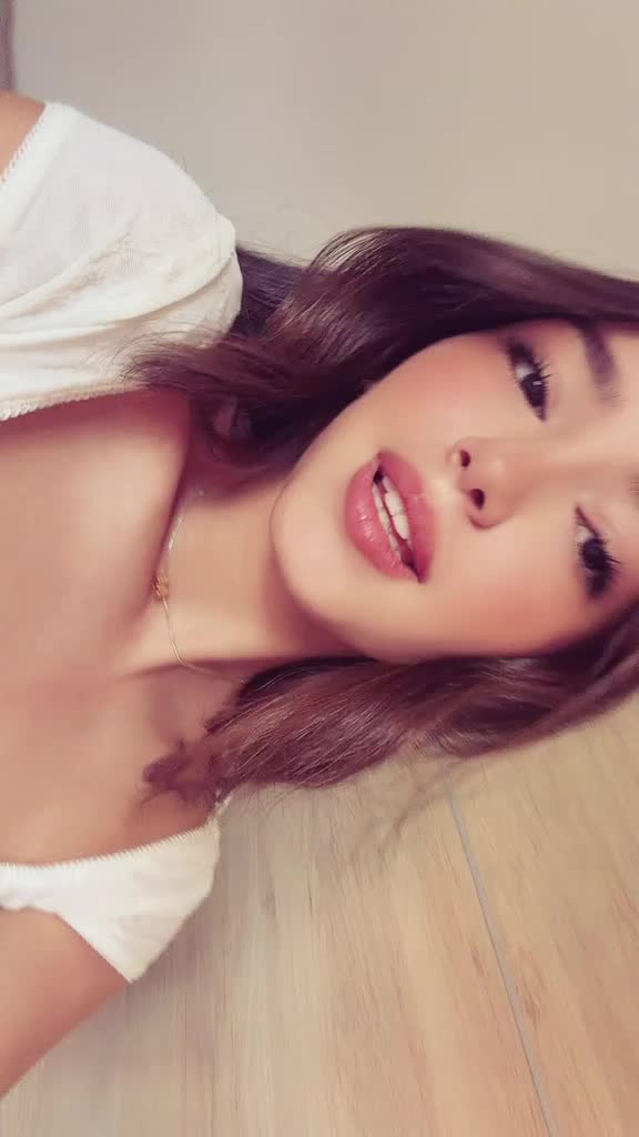 @María
