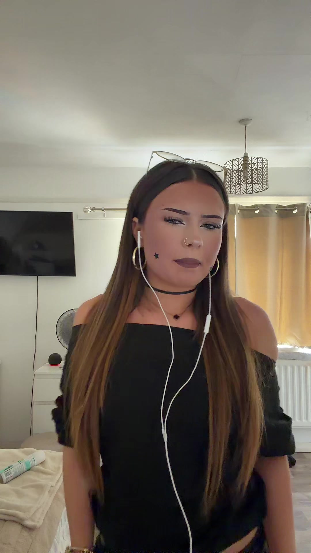 @ameliadeeekin