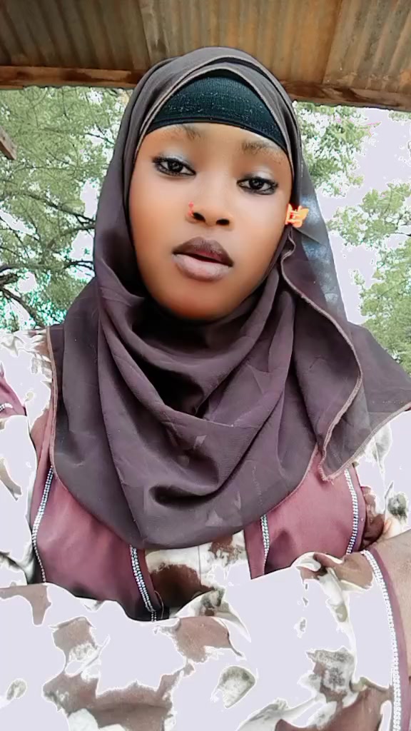 @Ma&iuml;ma la joie 🥰