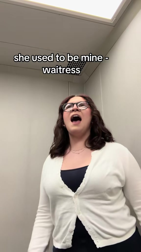 @sophia