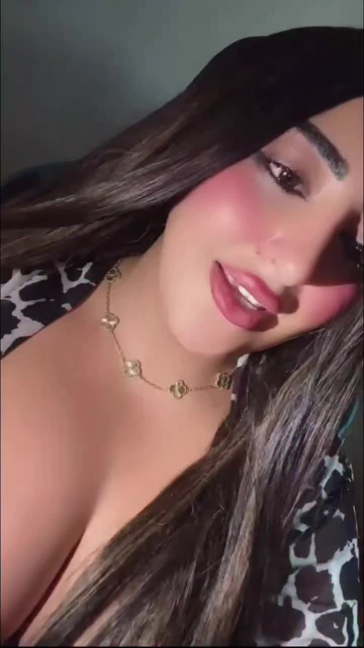 @أنثى مريولة 💋