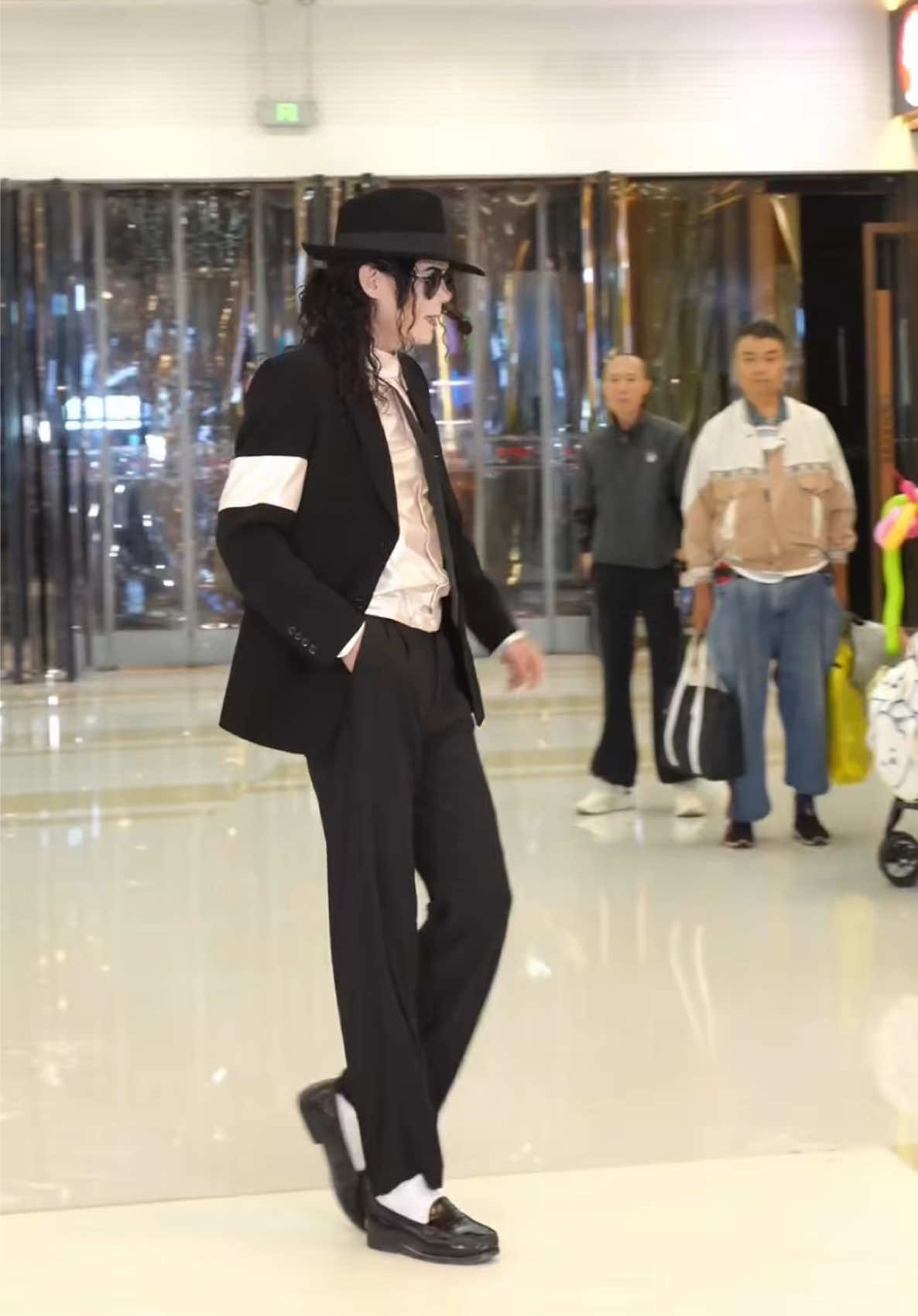 @MichaelJacksonCJ