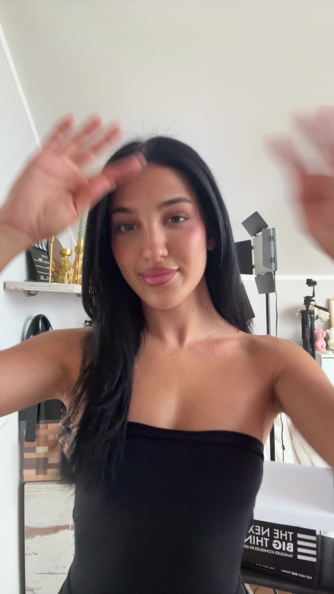 @elenaforfriends