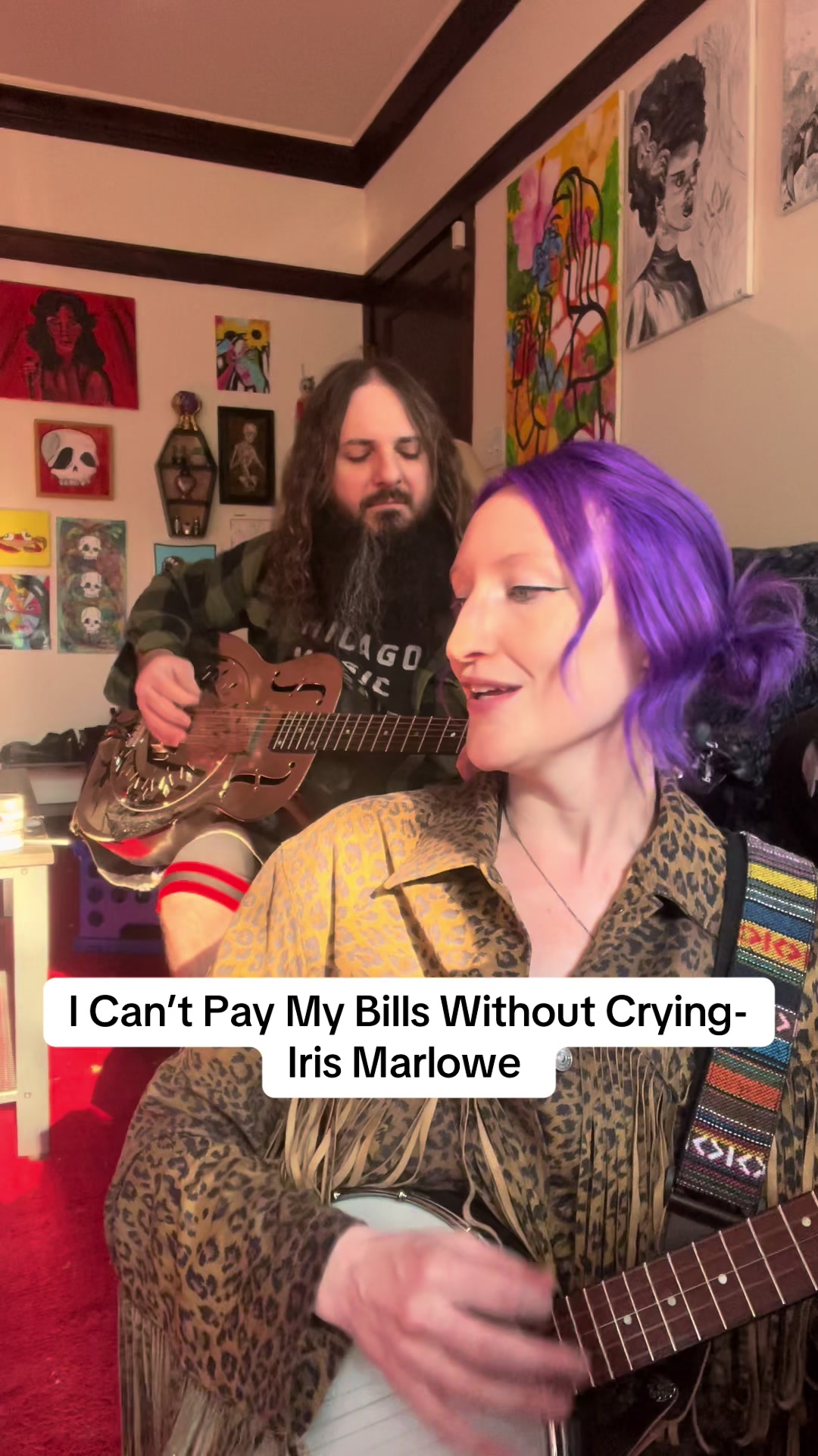 @Iris Marlowe