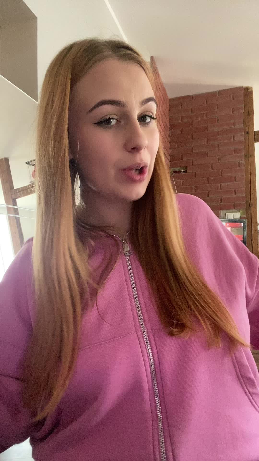 @Zuzaa