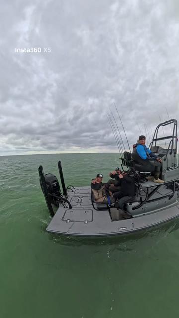 @Los Ganchados Fishing 956