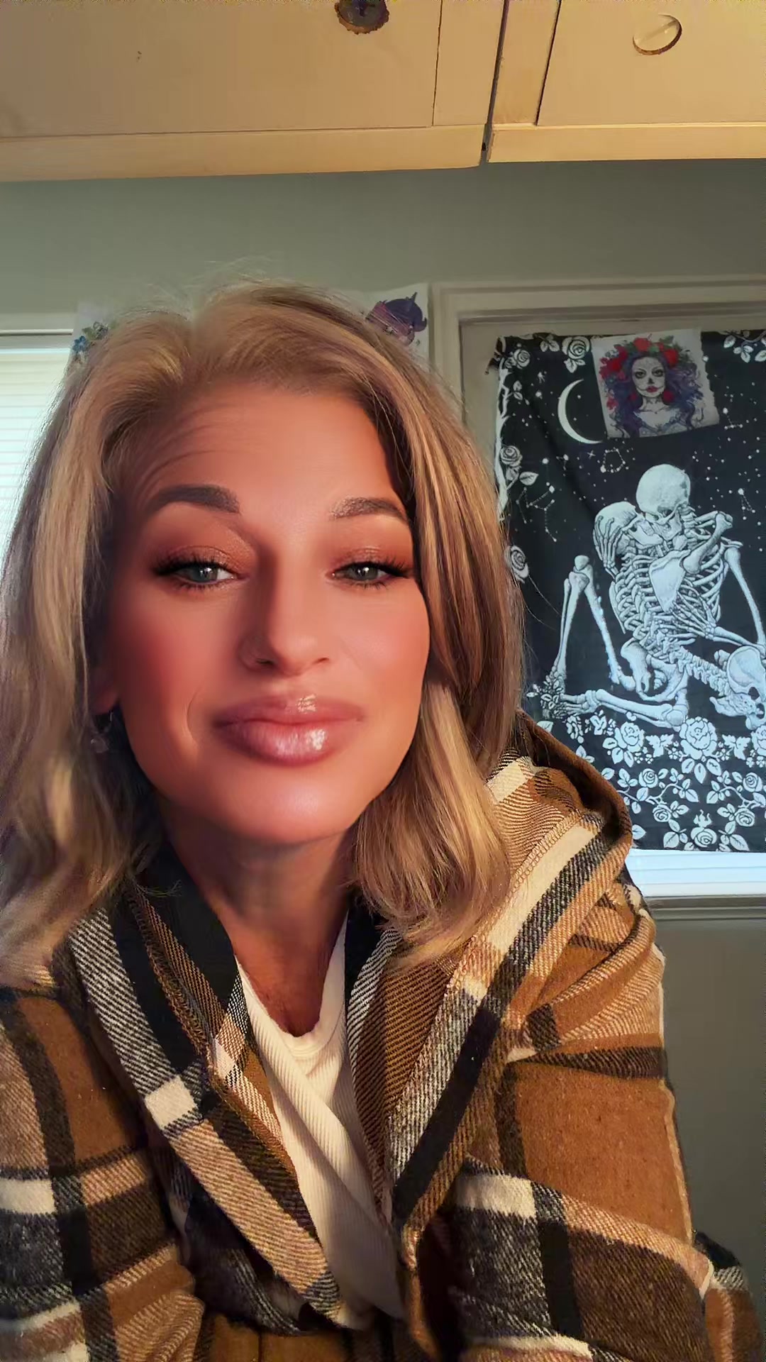 @Thickerthenasnickers