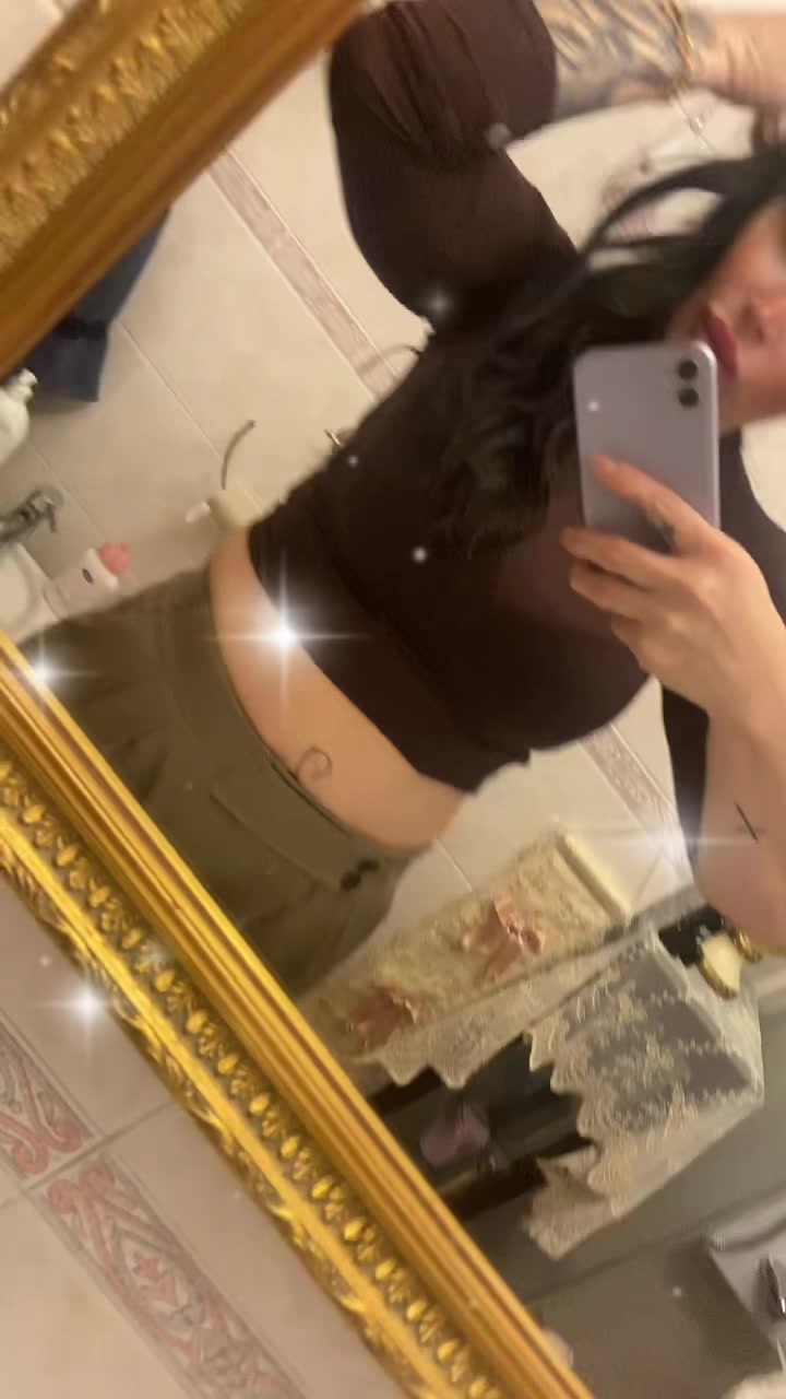 @VERONICA 🖤