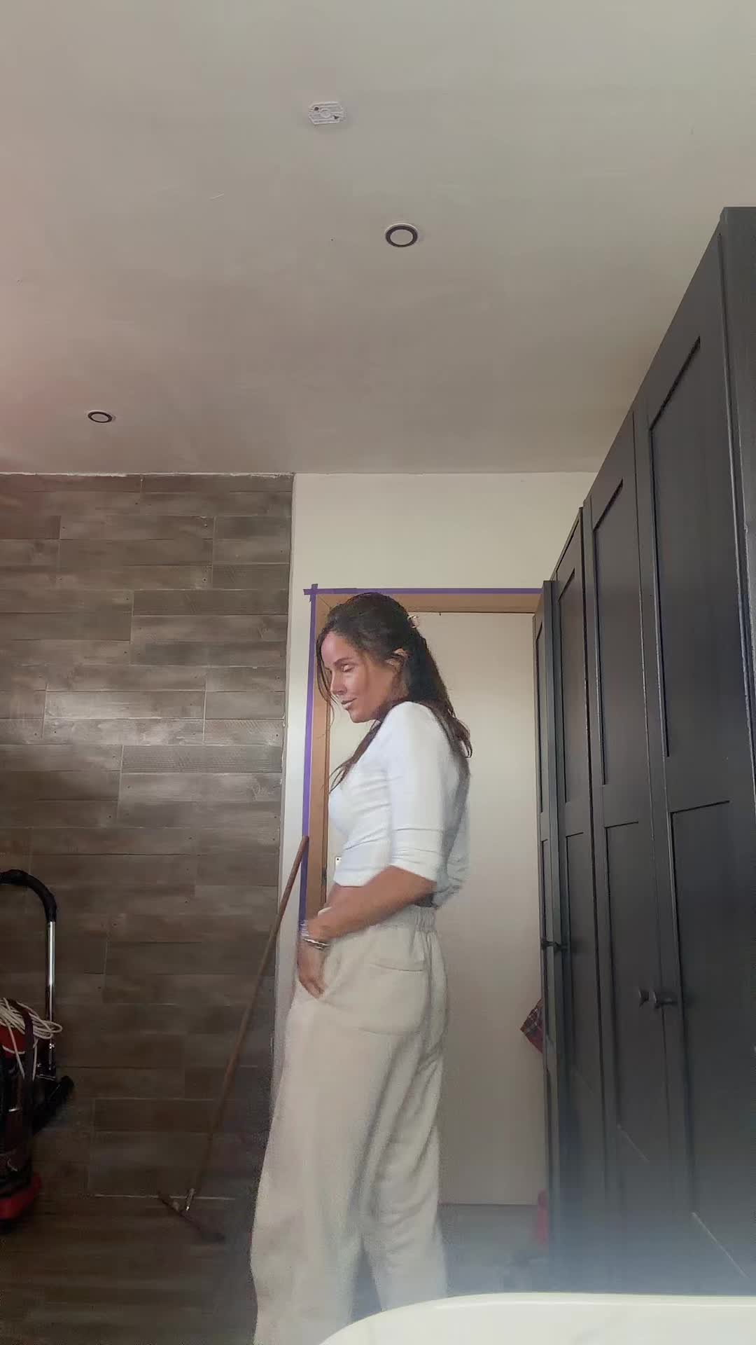 @Ruth#Troela