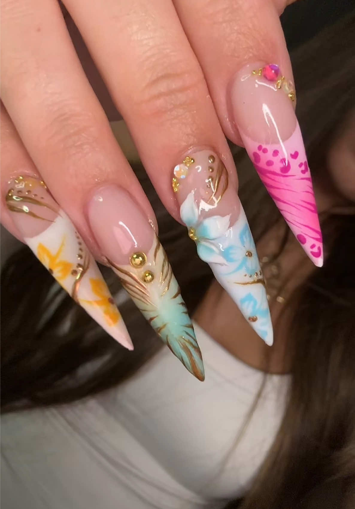 @babyynailz