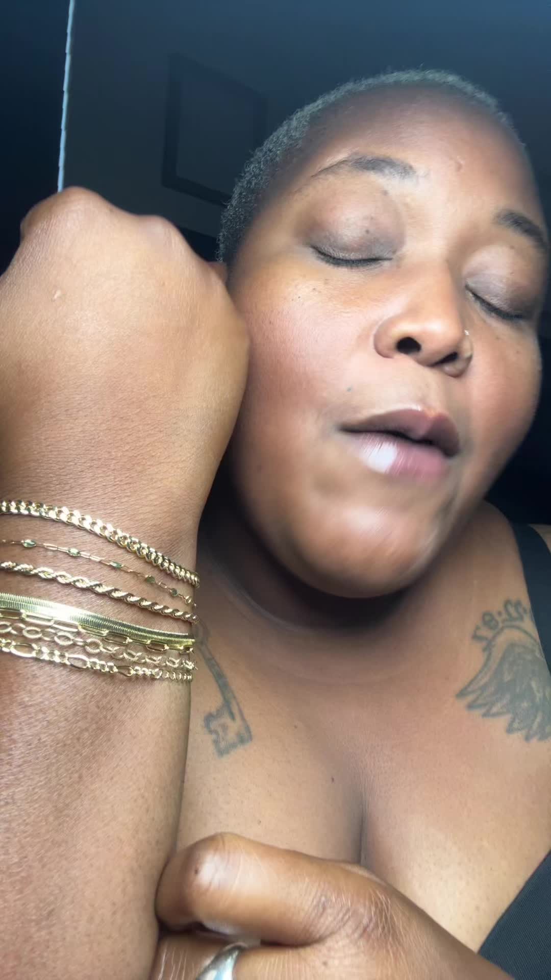 @wherebebe