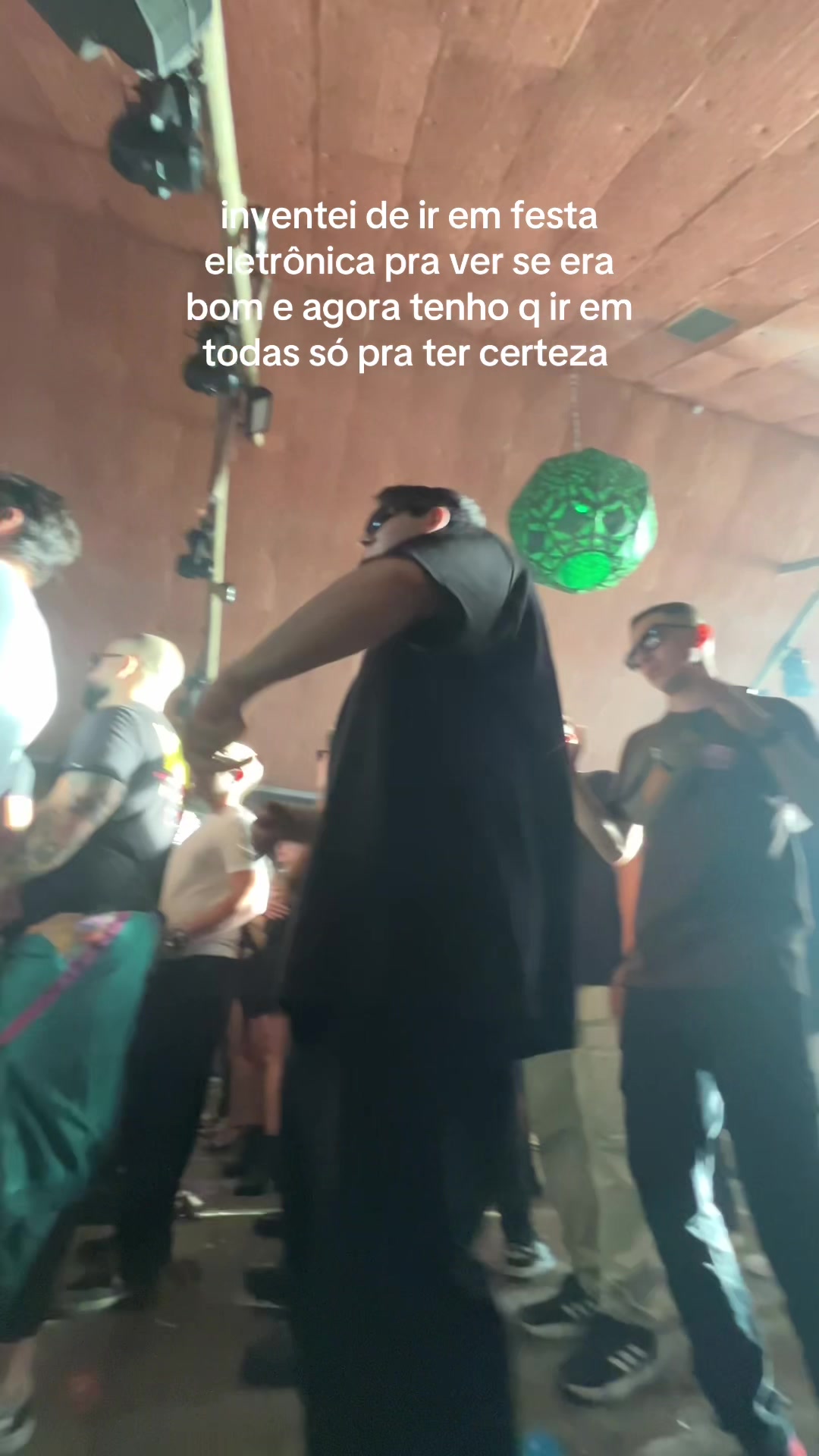 @Ana