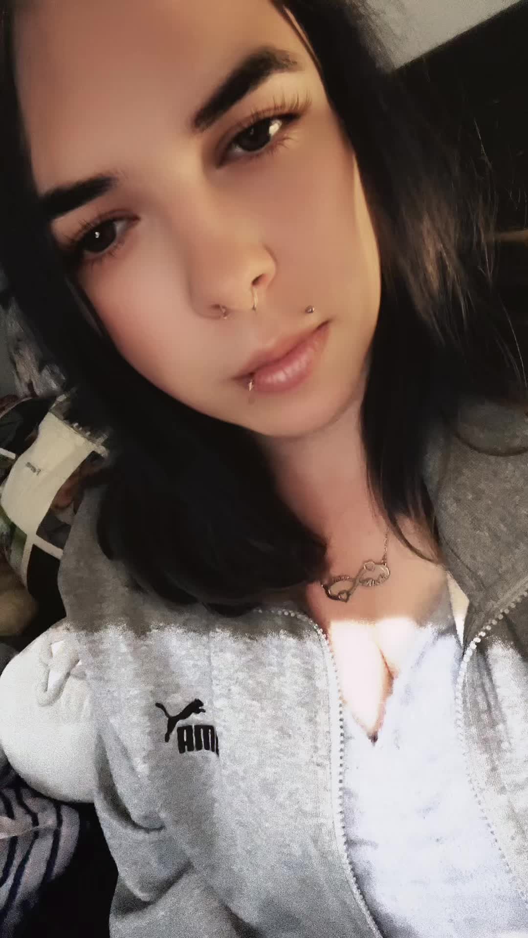 @AlischaHalbdemonin