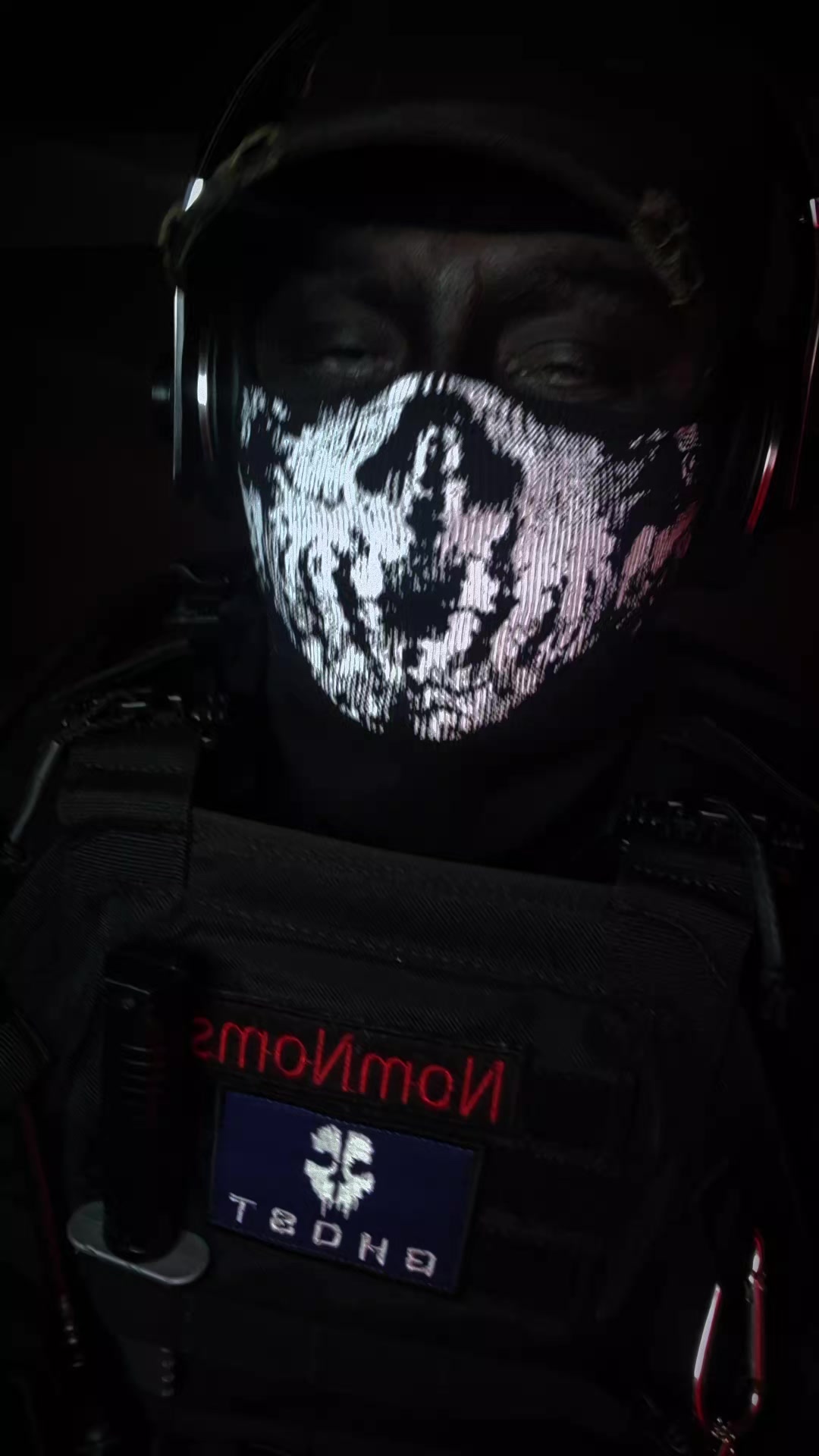 @Callsign.NomNoms (-_-)