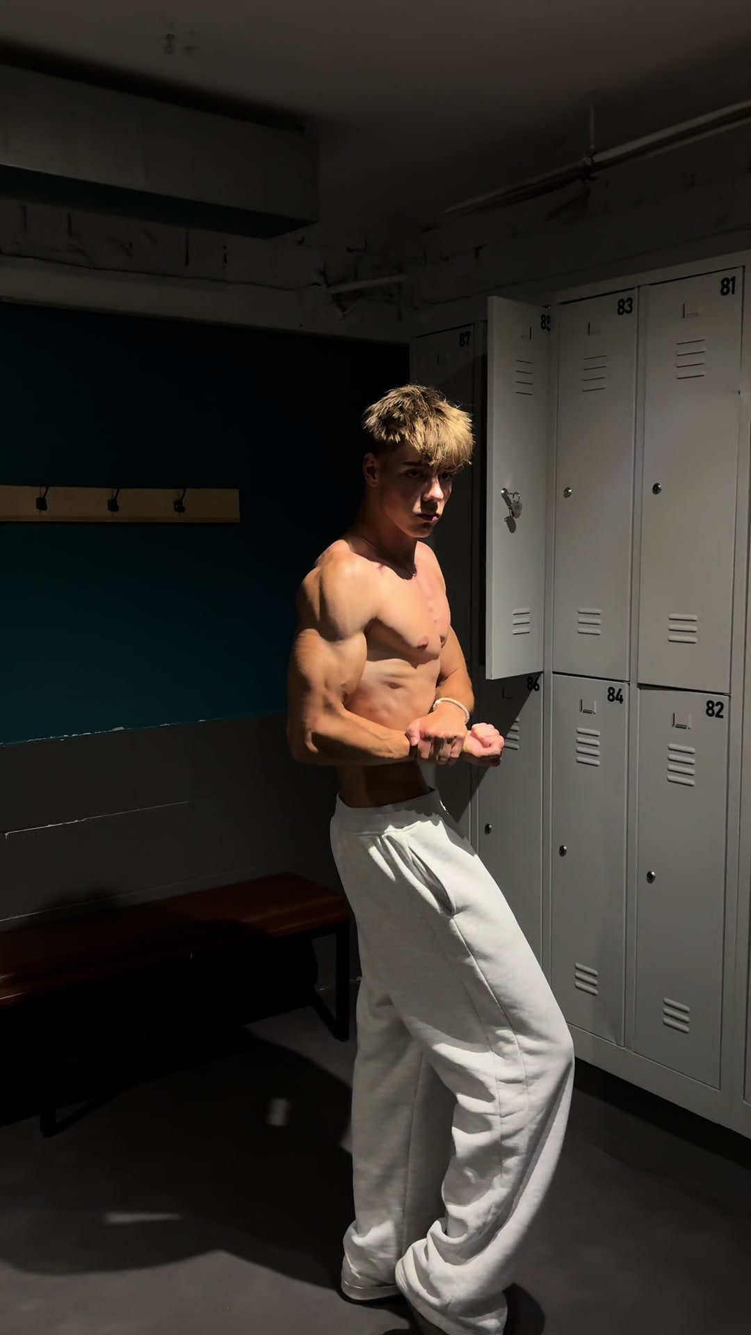 @Felix🔱