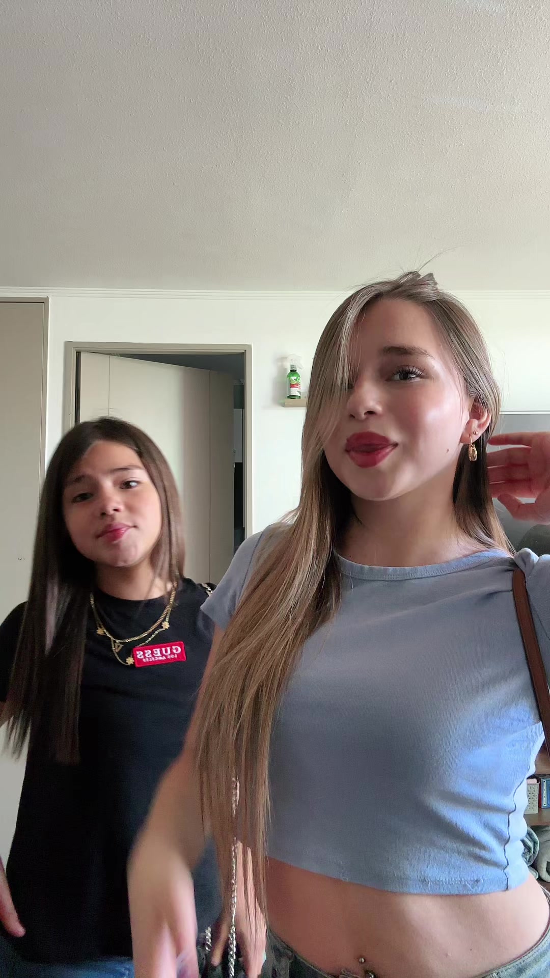 @𝓥. 𝓕