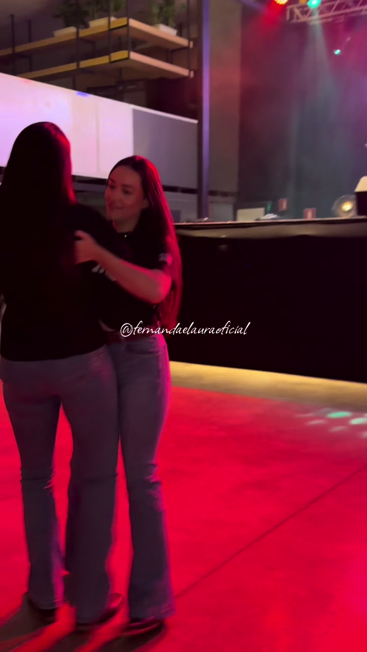 @Laura Machado Oficial
