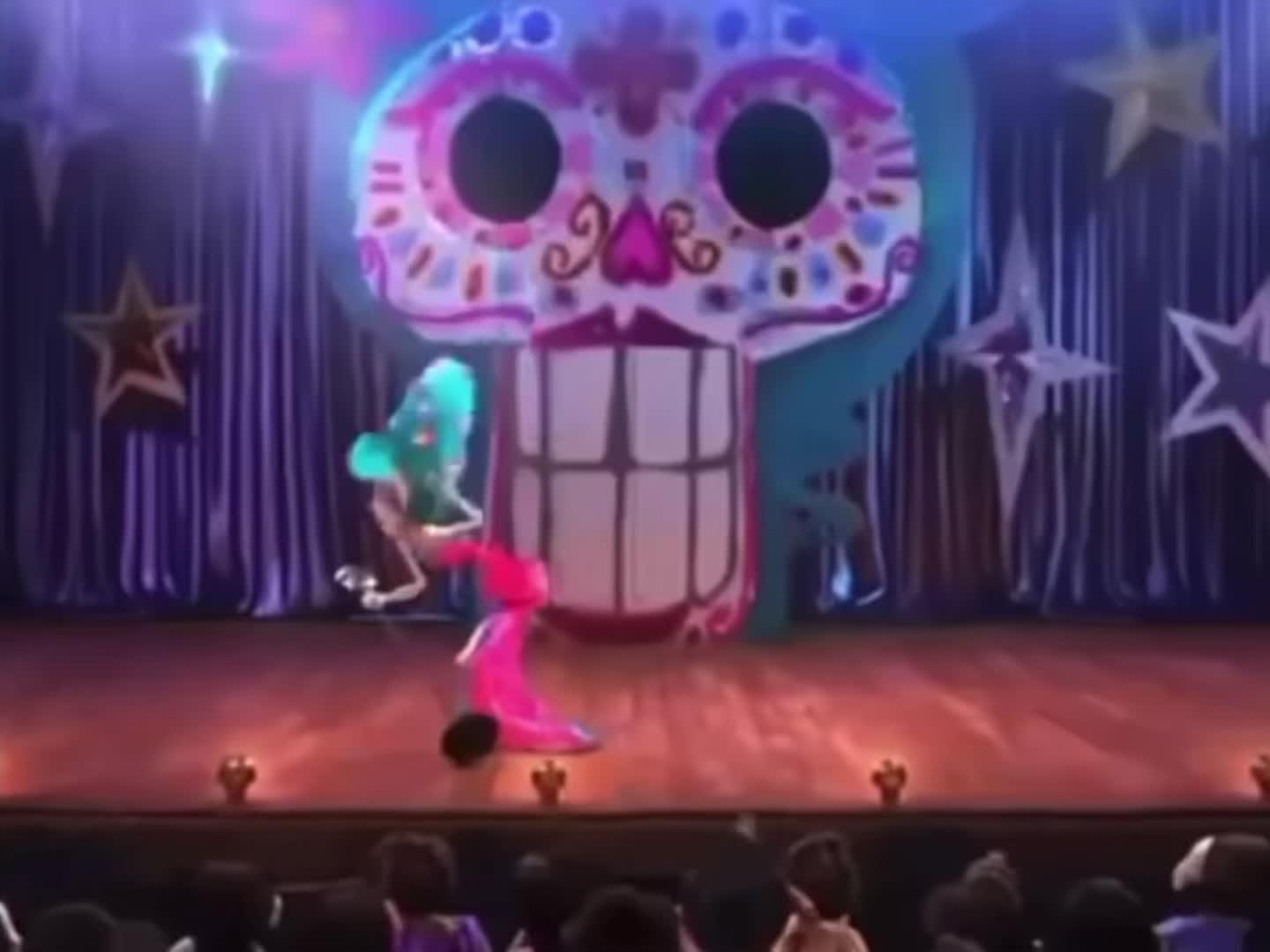 @Yasss queennssss