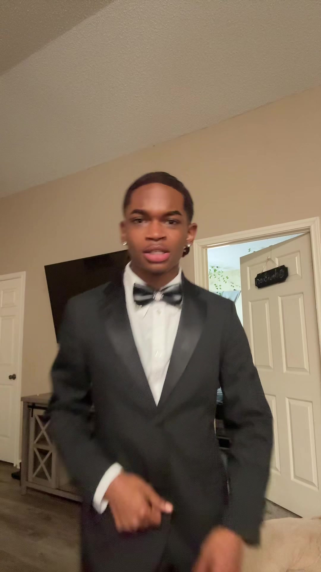 @elijahjakolby