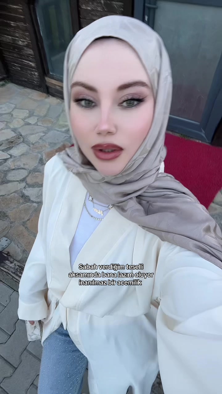 @𝓐𝓵𝓮𝔂𝓷𝓪🎀
