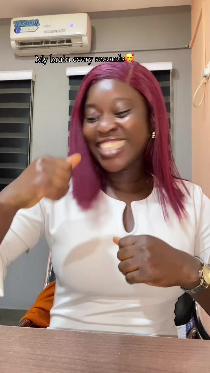 @ThatgirlBisi👠💜