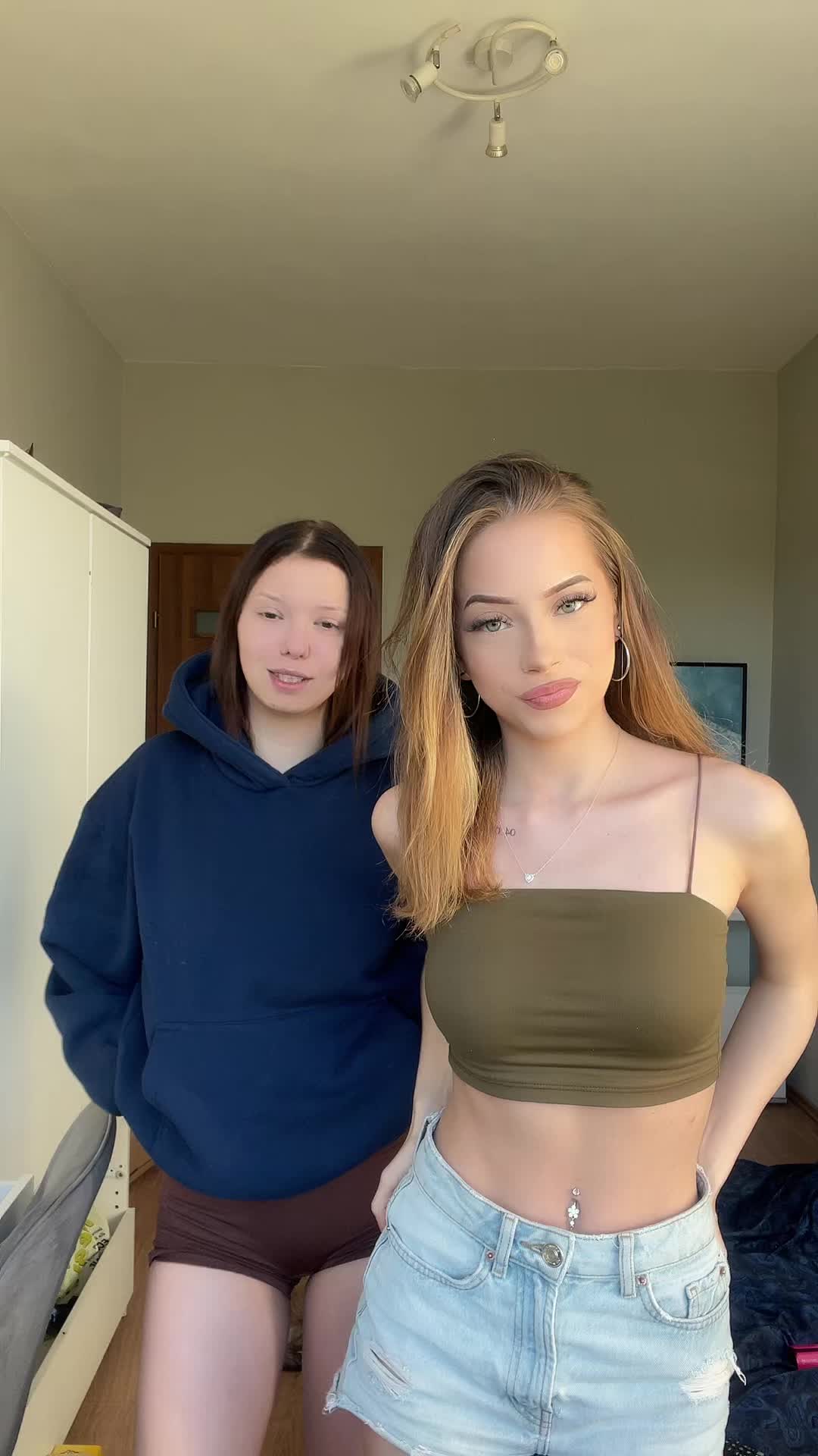 @𝓞𝓵𝓲𝓿𝓬𝓲𝓪