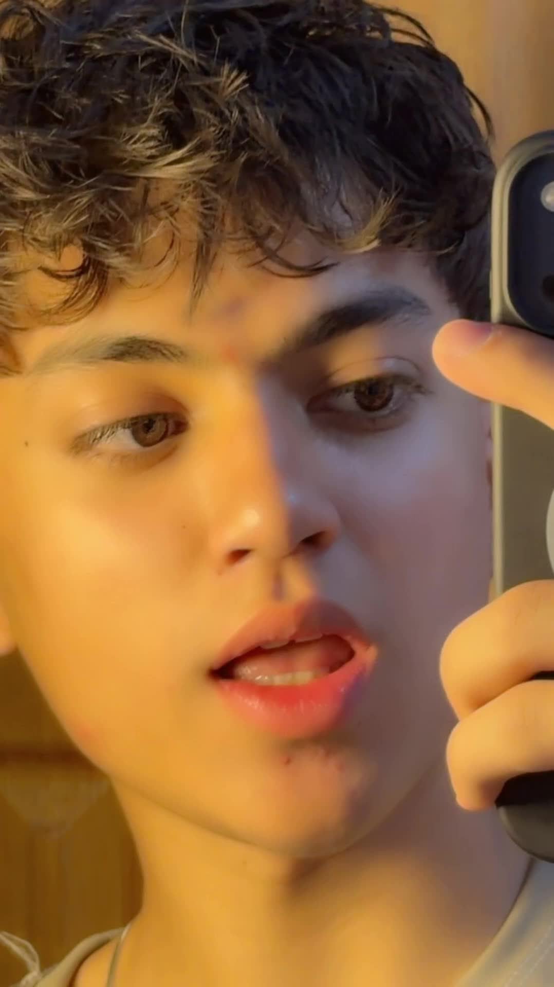 @𝑨𝒛𝒂𝒓 𝑷𝒂𝒏𝒋𝒔𝒉𝒊𝒓