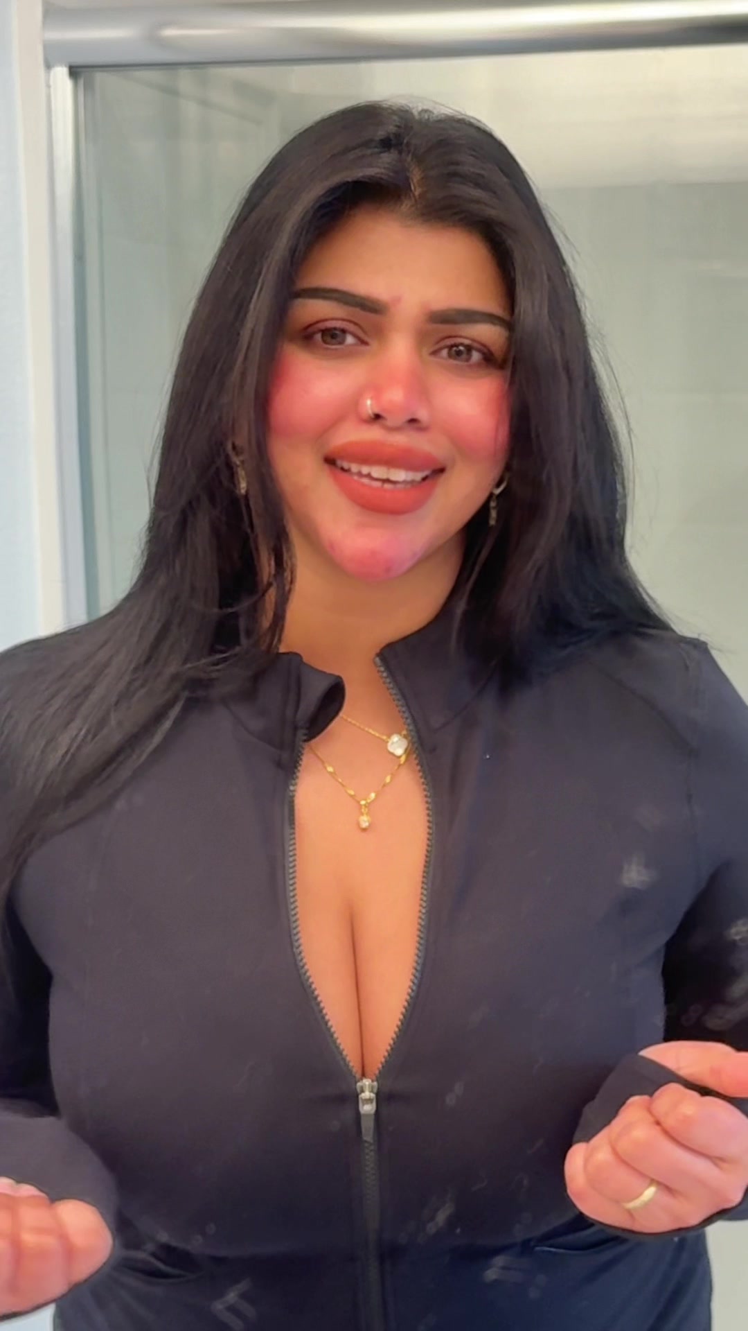 @Heshani Liyadipita