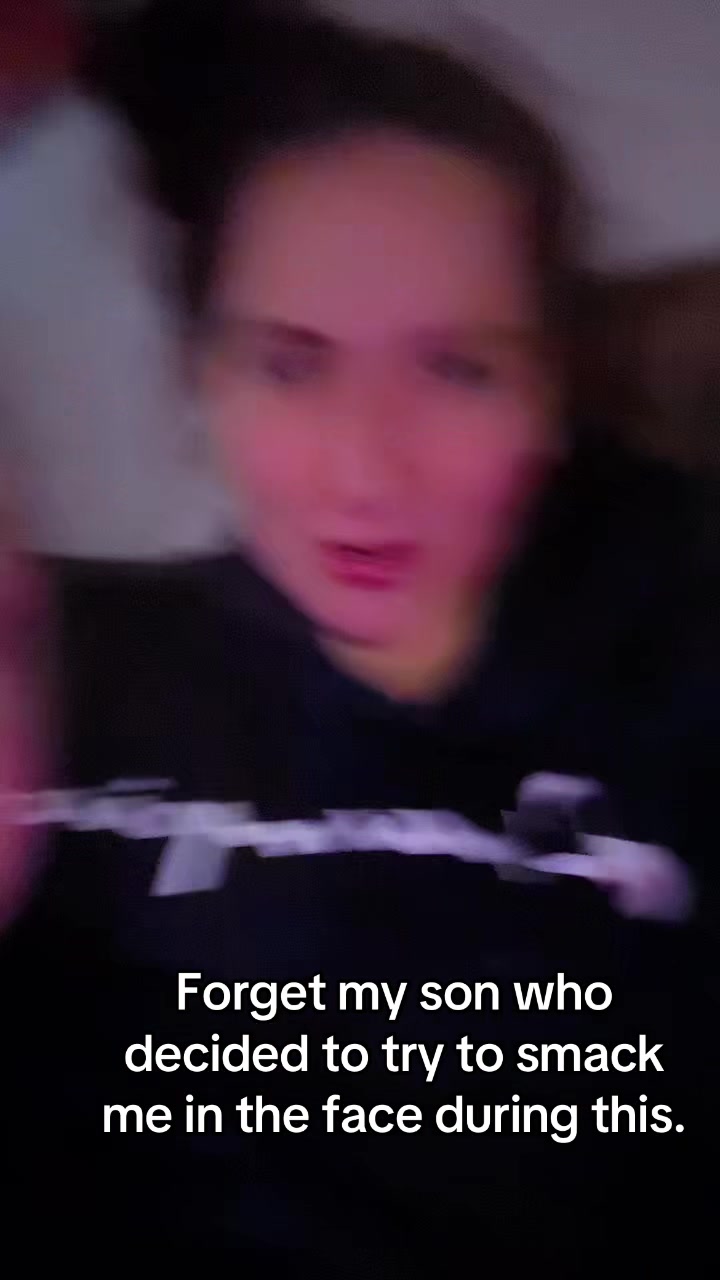 @🩵❤️🩵