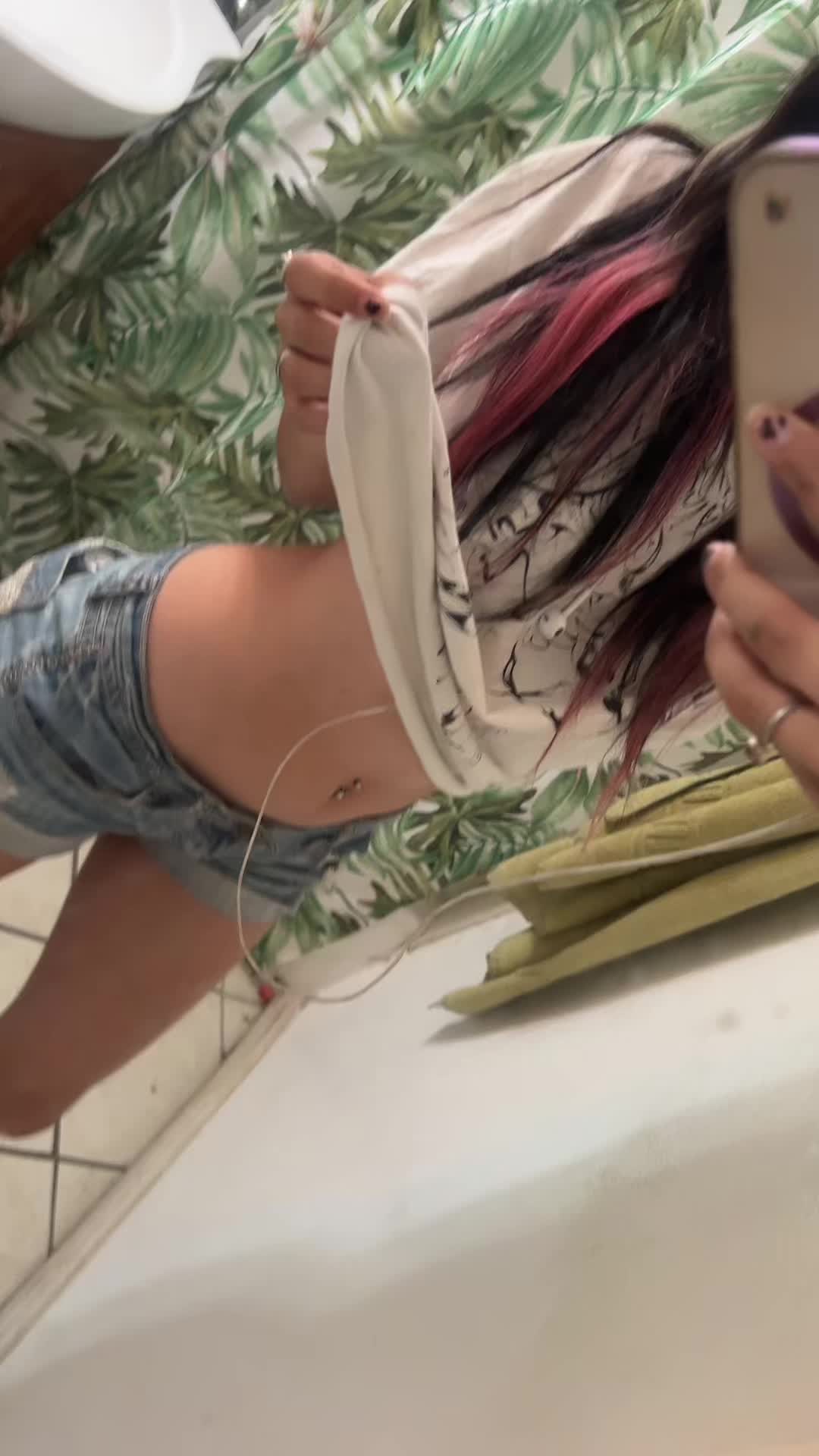 @bellies