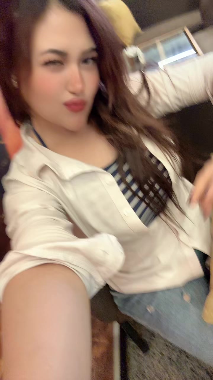 @Sabrina