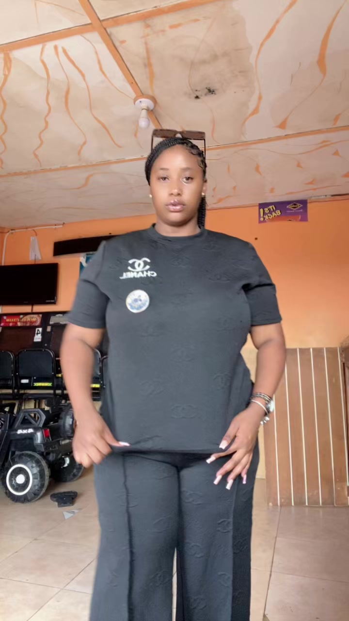 @Pretty face sham🥰💞