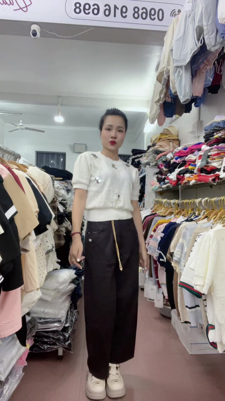 @Nguyễn Hà Lan