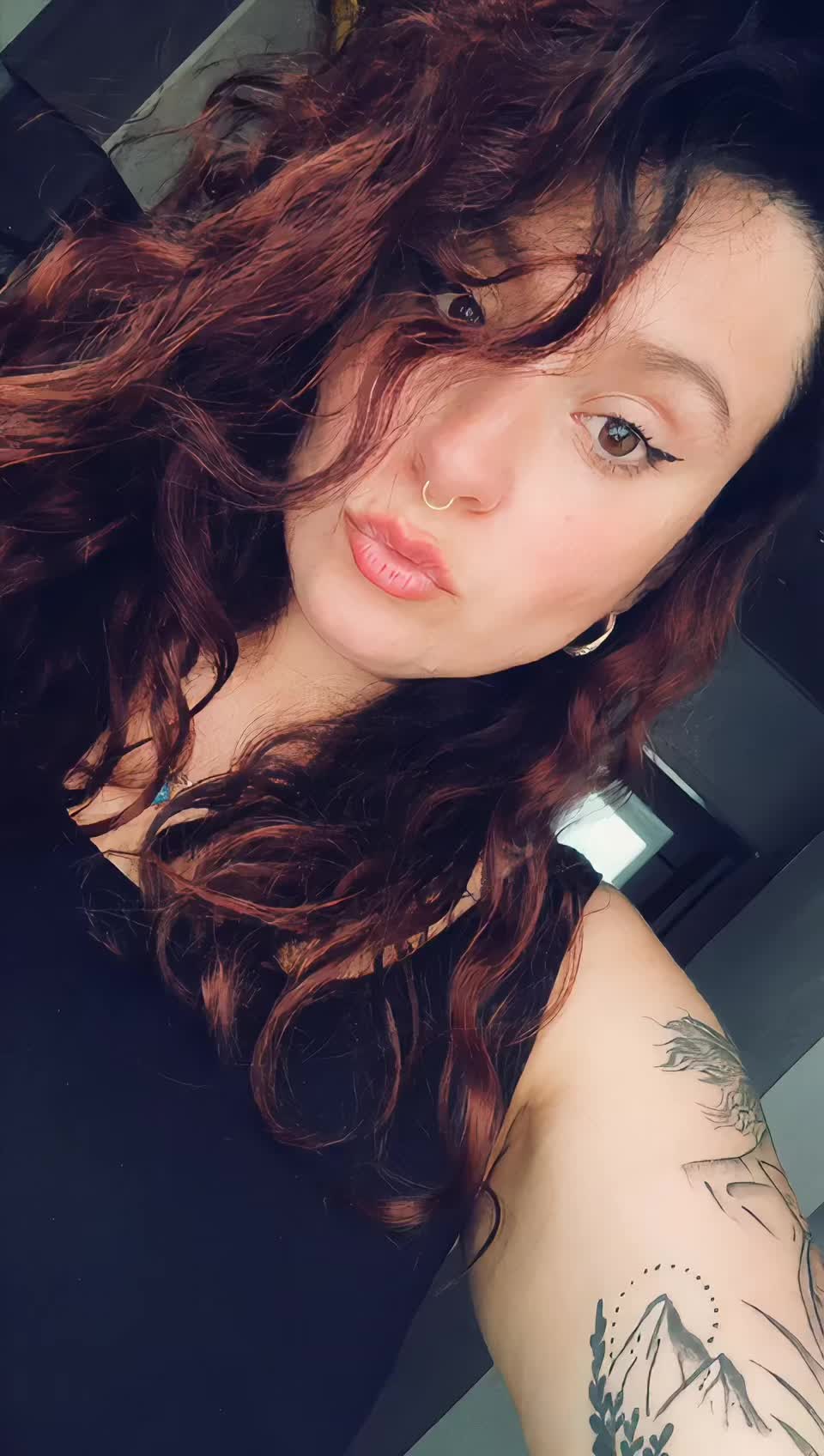 @_pocahoya_