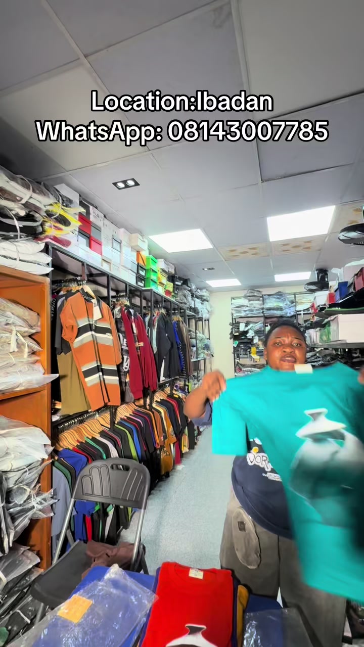 @BIGGEST TSHIRTWAREHOUSE IN IBD