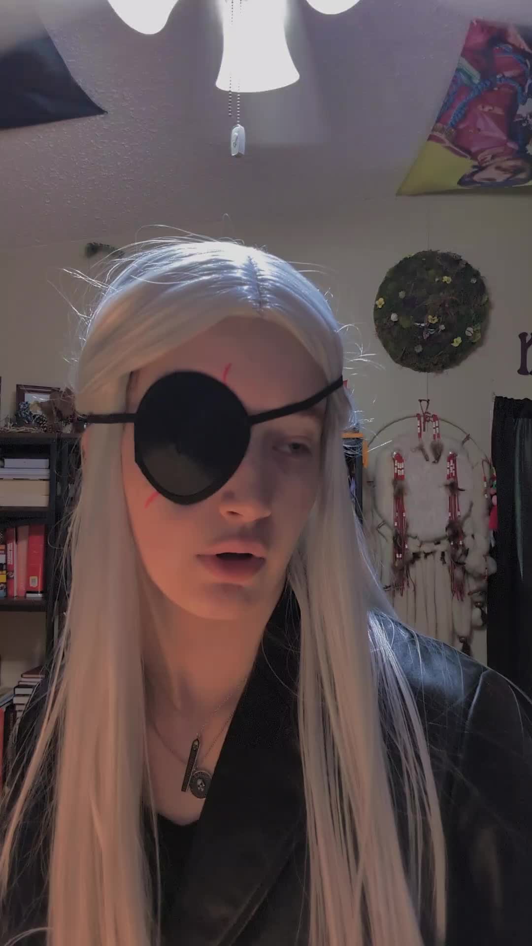 @🪦𝕷𝖊𝖊🪦