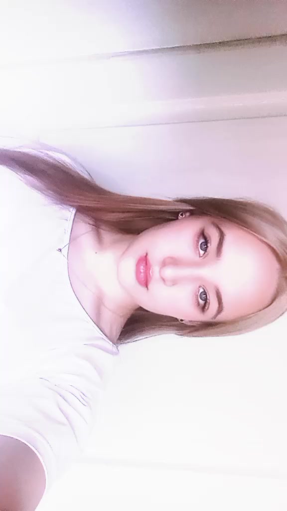@_Vrăjitoarea Lunii_