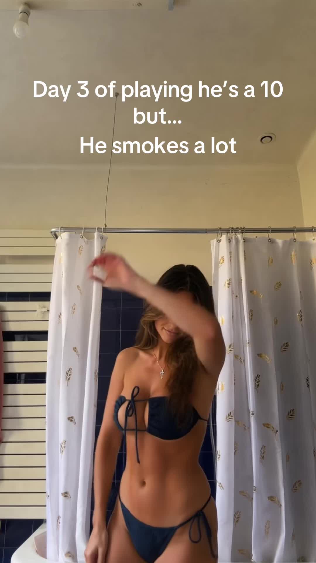 @Laura Elyra