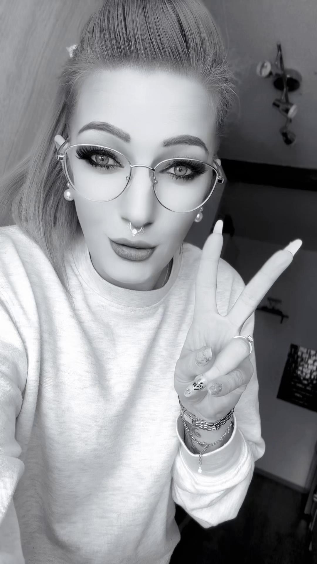 @๐บ Nadine ๐บ