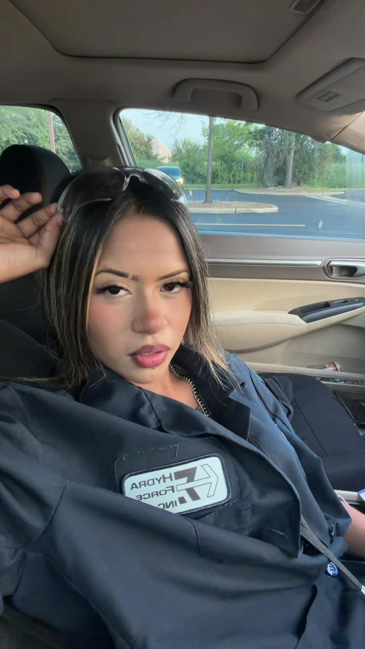 @thatgirl_affnan