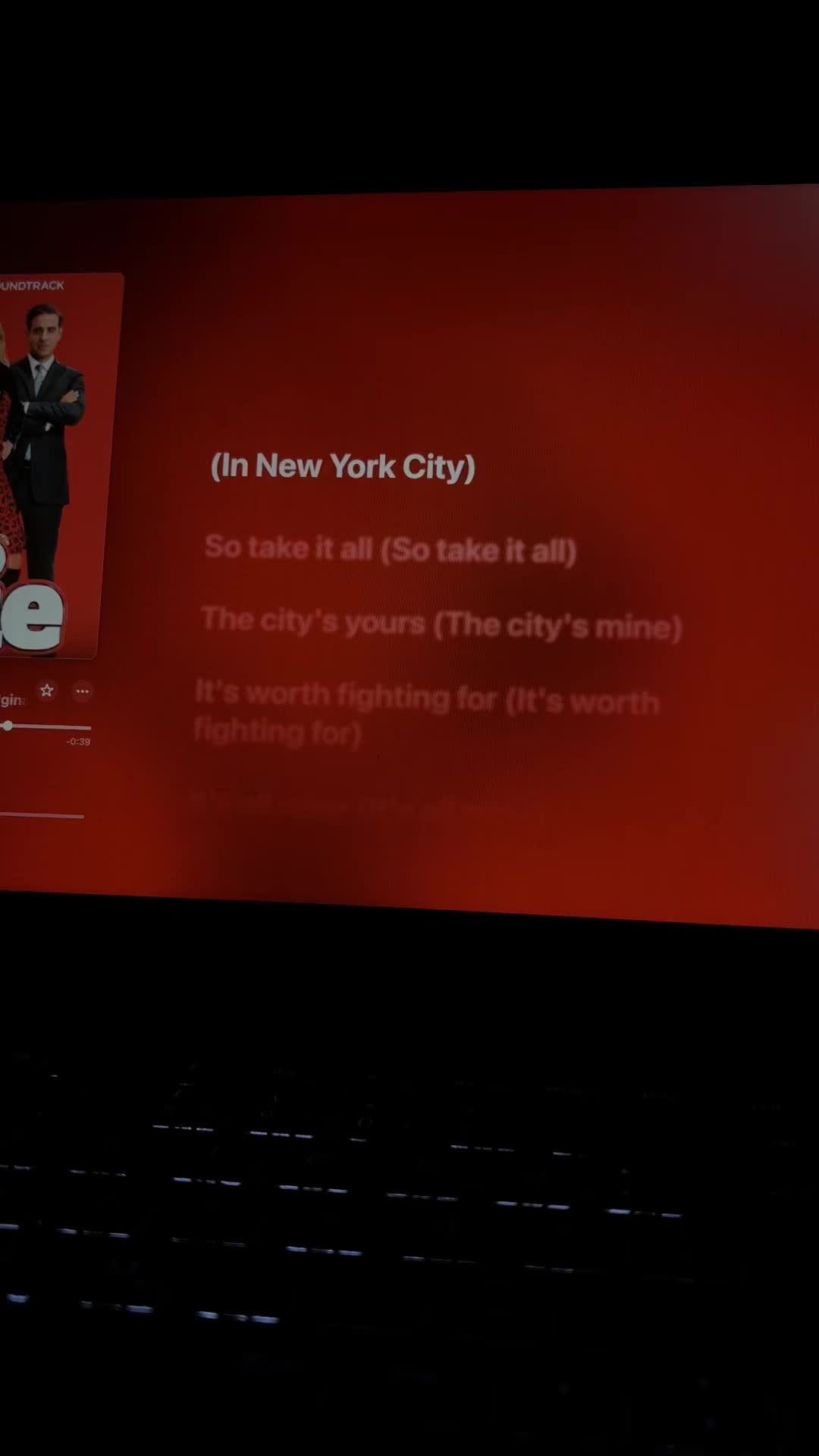 @🎧