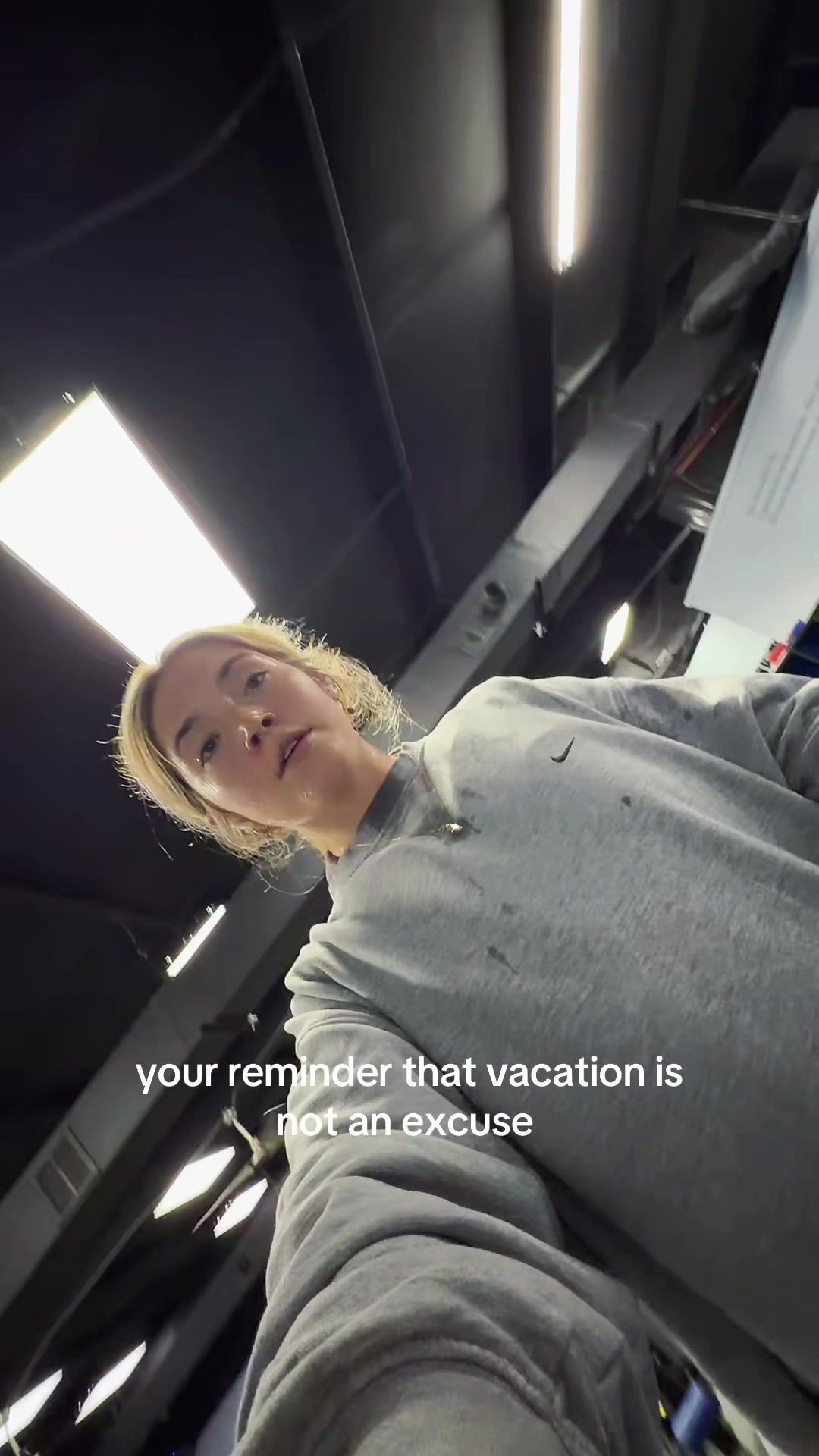 @👑