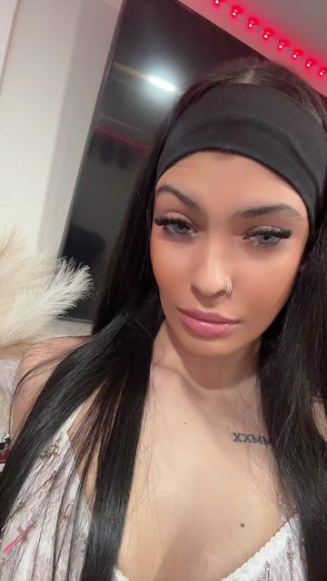 @AshlyyDoll